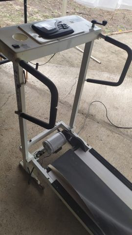 Esteira Elétrica de corrida e caminhada Moltécni 220v