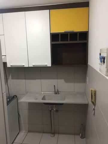 Apartamento Mobiliado 2/4 Cond. Carlos Wilson - Foto 3
