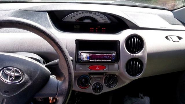 Toyota Etios 1.5 Sedan 2013 Flex Conservado IPVA e Licenciamento 2020 Pagos - Foto 2
