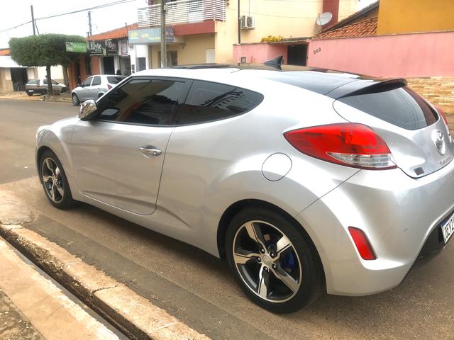 Veloster
