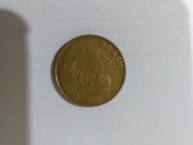Moeda 25 centavos 2013 reverso invertido - Foto 3