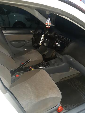 Honda Civic 2005 - Foto 6