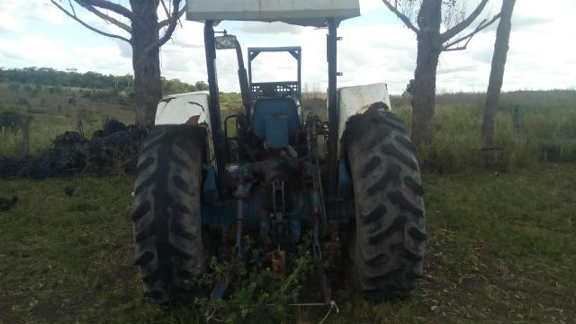 Trator new holand 7630 4x4