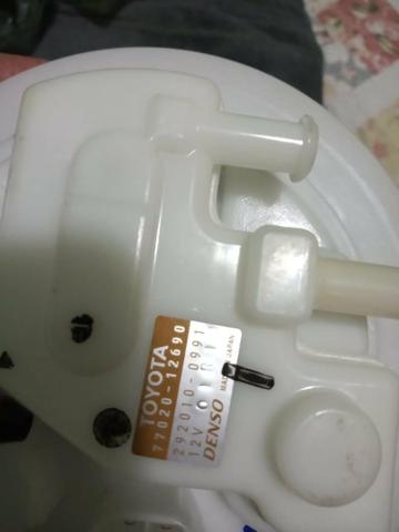 Vendo carcaça da bomba de combustível hilux - Foto 2