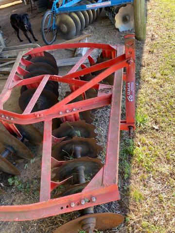 Arado Gradeador Tatu 24 discos - Foto 2