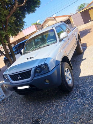 L 200