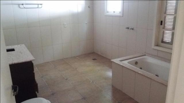 Casa com/res** 440m2 privativos, 01 quadra de distância do rio. - Foto 11