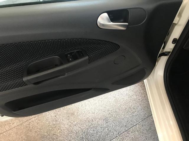 Volkswagen Gol 1.6 Trend 2015 - Foto 12