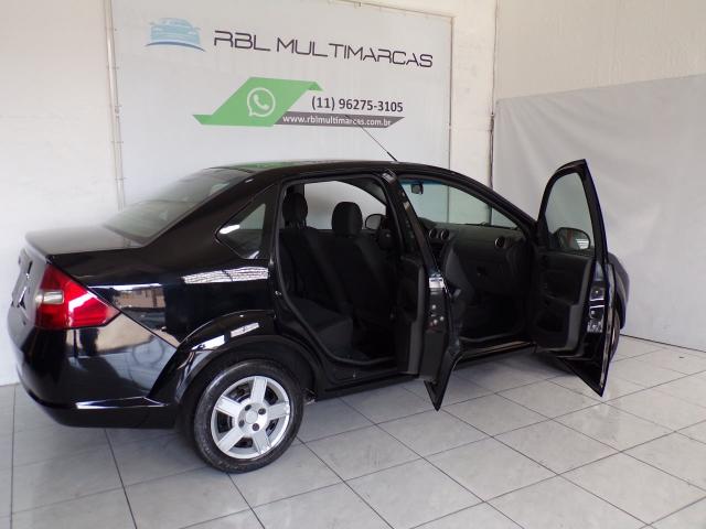 FORD FIESTA 2006/2007 1.6 MPI SEDAN 8V FLEX 4P MANUAL - Foto 5