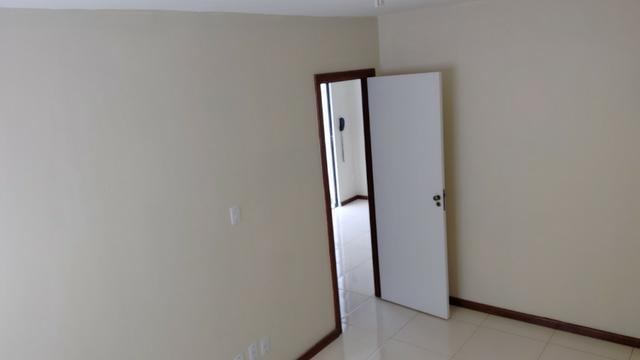 Alugo Apartamento 70 mt² 2/4 prox Av Maria Quitéria garagem coberta tx cond incluída - Foto 6