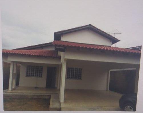 Casa a venda no Jardim tropical