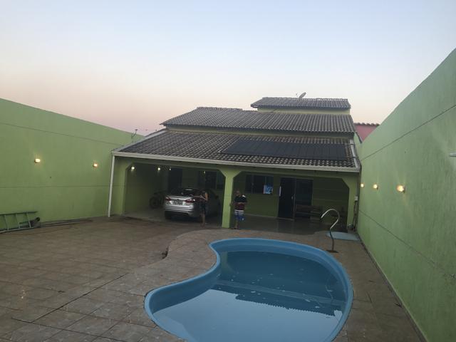 Jander Bons Negócios vende ou troca casa de 4 qts, porcelanato no Setor de Mansões de Sobr
