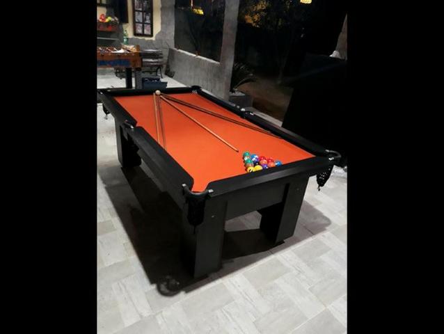 Mesa de Sinuca e Bilhar Tecido Laranja Bordas Pretas - Foto 2