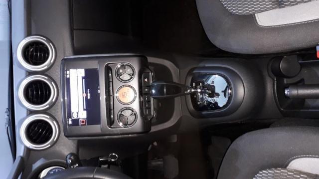 Citroen C3 ATTRATCTION 1.6 AUT 4P - Foto 8