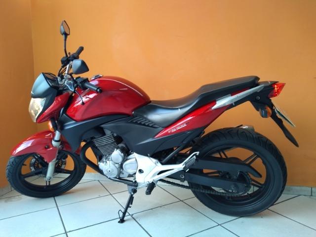 Honda CB 300 R 2011 Vermelha - Foto 4