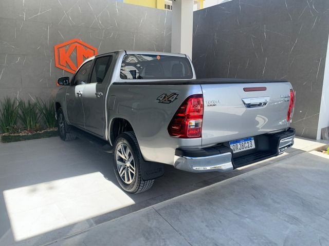 Hilux SRV Estado de 0KM - Foto 5