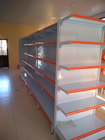 Gôndolas de aço confira!!