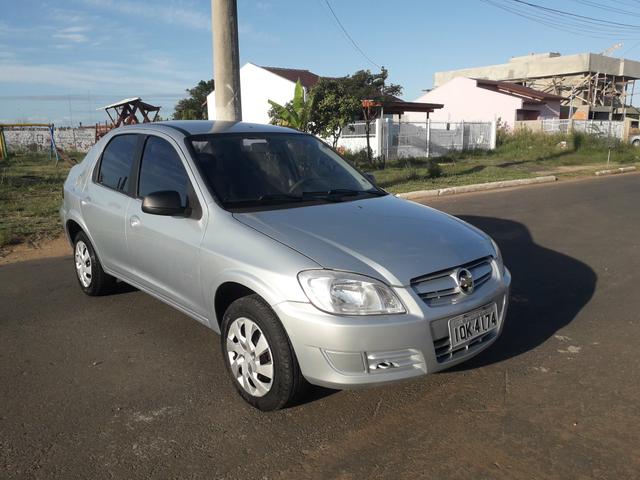 Vendo prisma Maxx ano 2008 $16.500