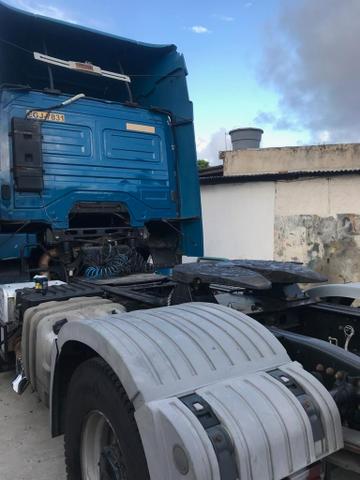 Vendo caminhões Mercedes versãos 2035 e outro iveco versão 380 truque - Foto 8