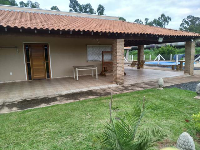Chacara para finais de semana com sua familia.marque uma visita no local - Foto 4