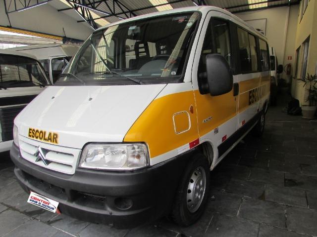 Van jumper 16 lugares 2012, tbm pego carro como parte do pagamento