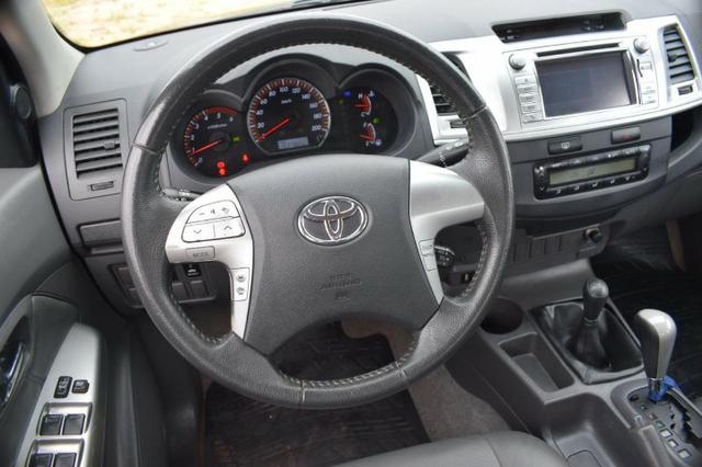Hilux CD 4x4 SRV 2013 Diesel Automática - Foto 6