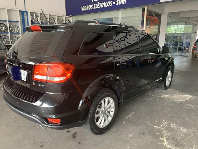 Dodge Journey 3.6 sxt 5p 7 Lugares - Foto 2