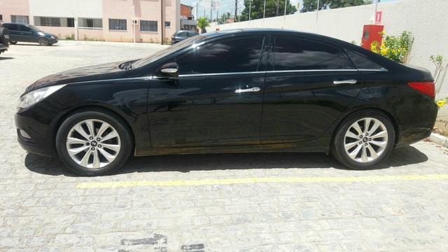 Vendo ou troco sonata 2012 top de linha - Foto 3