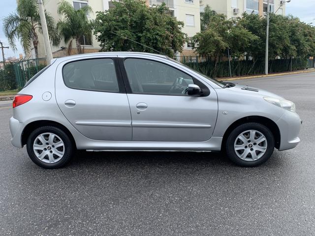Peugeot 207 Completo 1.4 Flex 2011 impecável - Foto 3