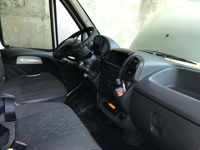 Vendo uma van jumper - Foto 3