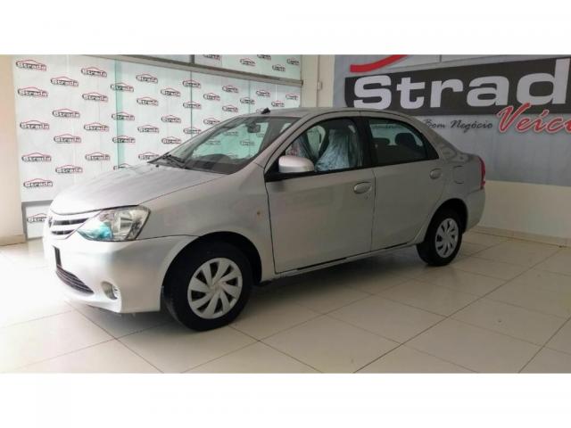 Toyota ETIOS XS 1.5 Flex 16V 5p Aut. - Foto 2