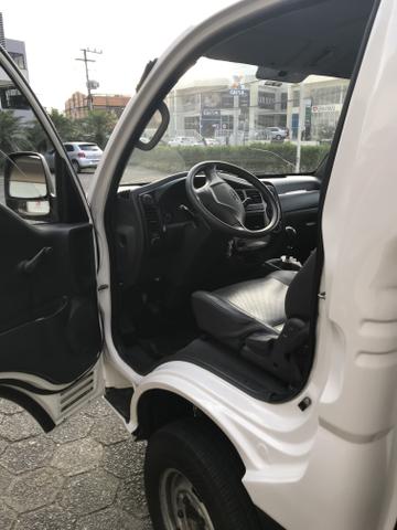 Vendo Kia Bongo 2011 - Foto 5