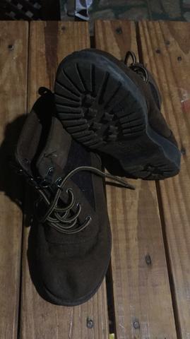 Vendo tênis/ Bota/ chuteira - Foto 2