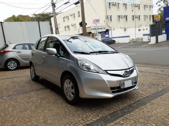 Fit 1.4 LX Automatico 2013 - Foto 4