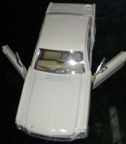 Carrinho de Metal de um Mustang - Foto 6