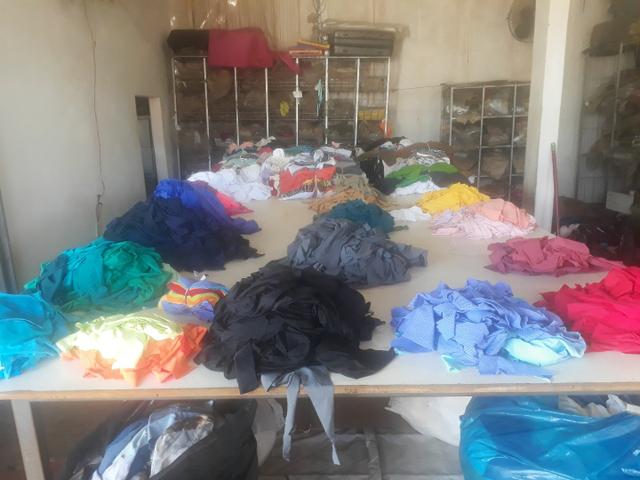 VENDE-SE RETALHOS VARIADOS POR KILO - Foto 3
