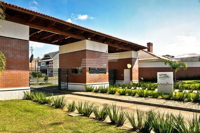 Sobrado em Condomínio no Pinheirinho - Foto 3