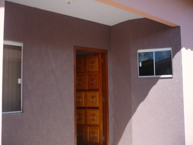 Aluga-se casa em Corbélia