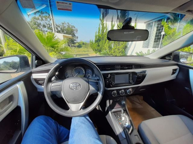 Toyota Corolla GLI 2017 1.8 Automático Completo - Foto 2