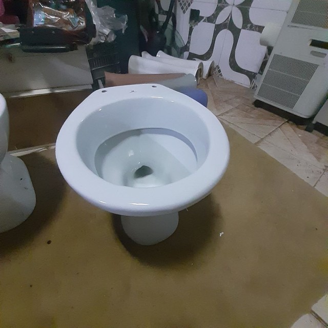 Vaso  top cinza claro da marca BELIZE semi novo - Foto 5