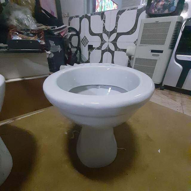 Vaso  top cinza claro da marca BELIZE semi novo