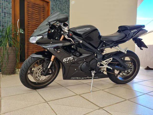 triumph daytona 675r 2010