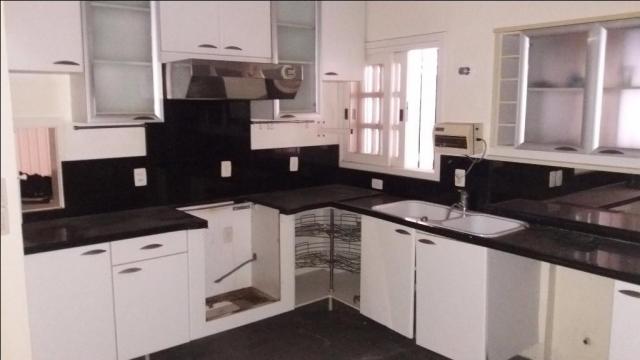 Casa com/res** 440m2 privativos, 01 quadra de distância do rio. - Foto 6