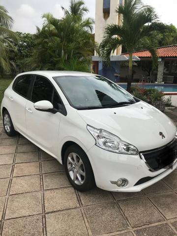 VENDO Peugeot 208 14/15 Automático