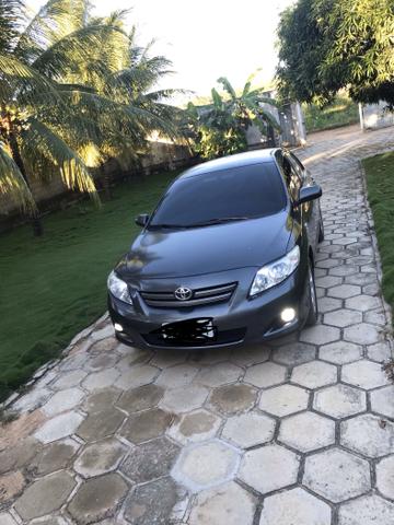 Vendo Corolla GLi manual ano 2010