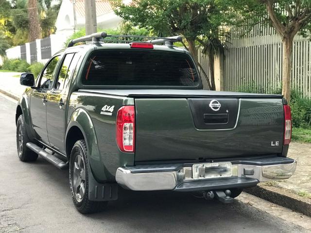 NISSAN FRONTIER LE 4x4 aut Diesel - Foto 7