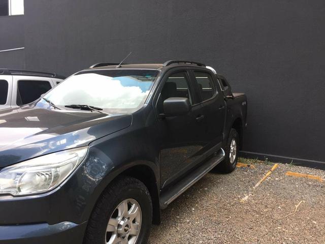 S10 ano 2015 cabine dupla 2.8 cinza 200cv
