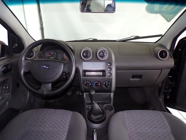 FORD FIESTA 2006/2007 1.6 MPI SEDAN 8V FLEX 4P MANUAL - Foto 16