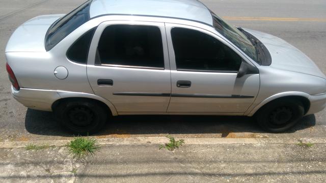 Corsa Classic 1.0 71c.2003 .Álcool