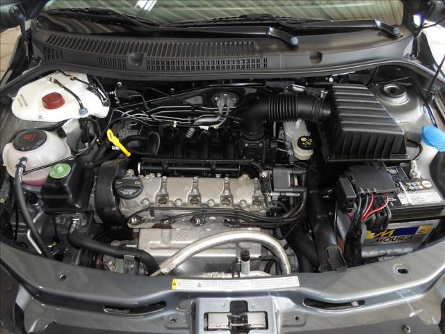 VOLKSWAGEN VOYAGE 1.6 MSI TOTALFLEX 4P MANUAL - Foto 10